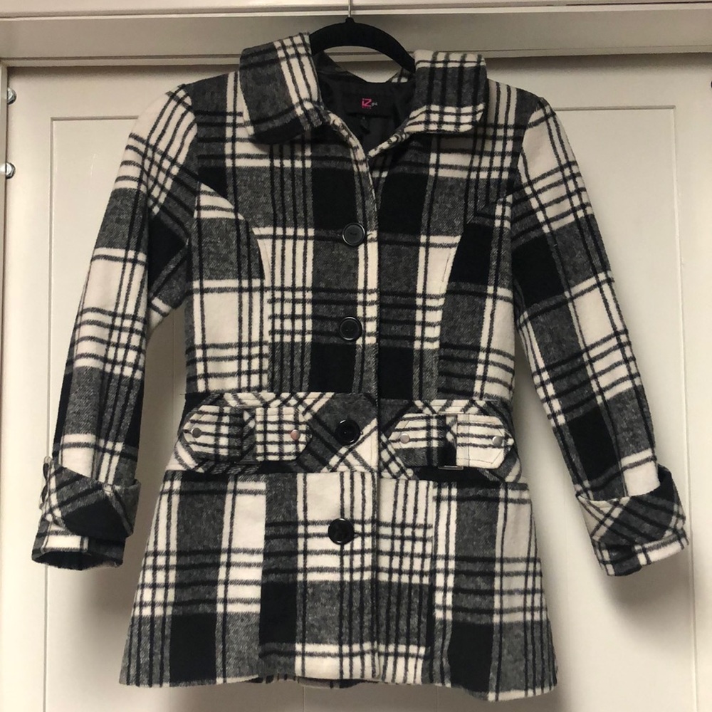 iZ BYER girl | Plaid Winter Coat (M 10-12)